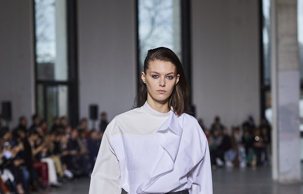 Cédric Charlier Fall 2019 Fashion Show | Fashionpress.it