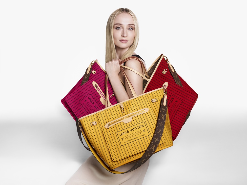 LOUIS VUITTON NEVERFULL INSIDE OUT WITH SOPHIE TURNER 