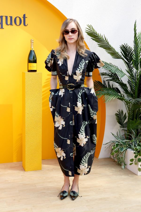 Suki Waterhouse indossa Antonio Marras al Veuve Clicquot Polo Classic  2024