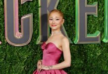 Ariana Grande wears custom Louis Vuitton to the premiere of “Wicked” In New York City