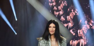 Laura Pausini apre le date di Milano in Des_Phemmes